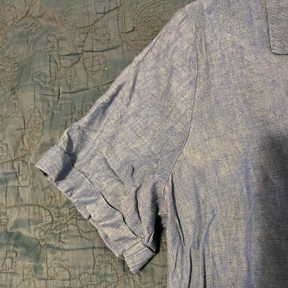 Boxy Linen Button Down - Picture 4 of 8